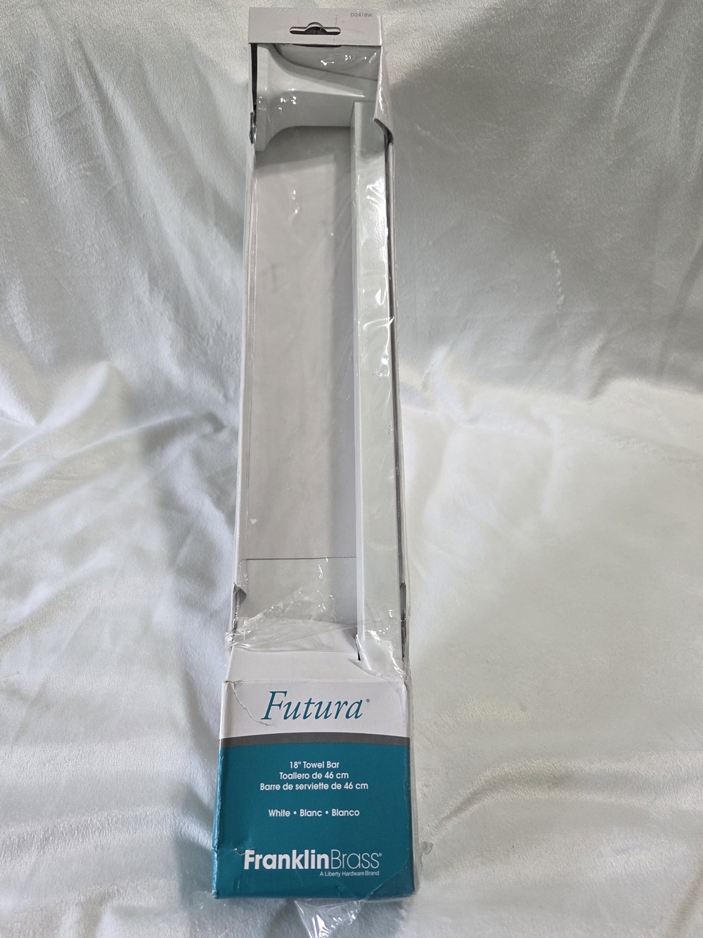 Franklin Brass Futura 18" Towel Bar White D2418W
